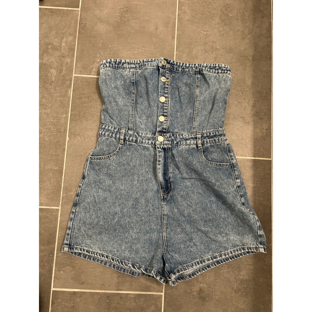 Forever 21 Womens Blue Acid Wash Denim Strapless Button Front Romper Size L NWT